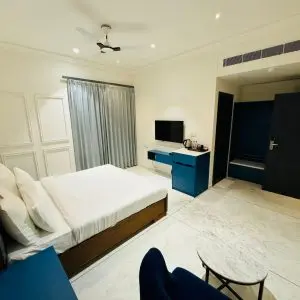 Deluxe Room With Breakfast